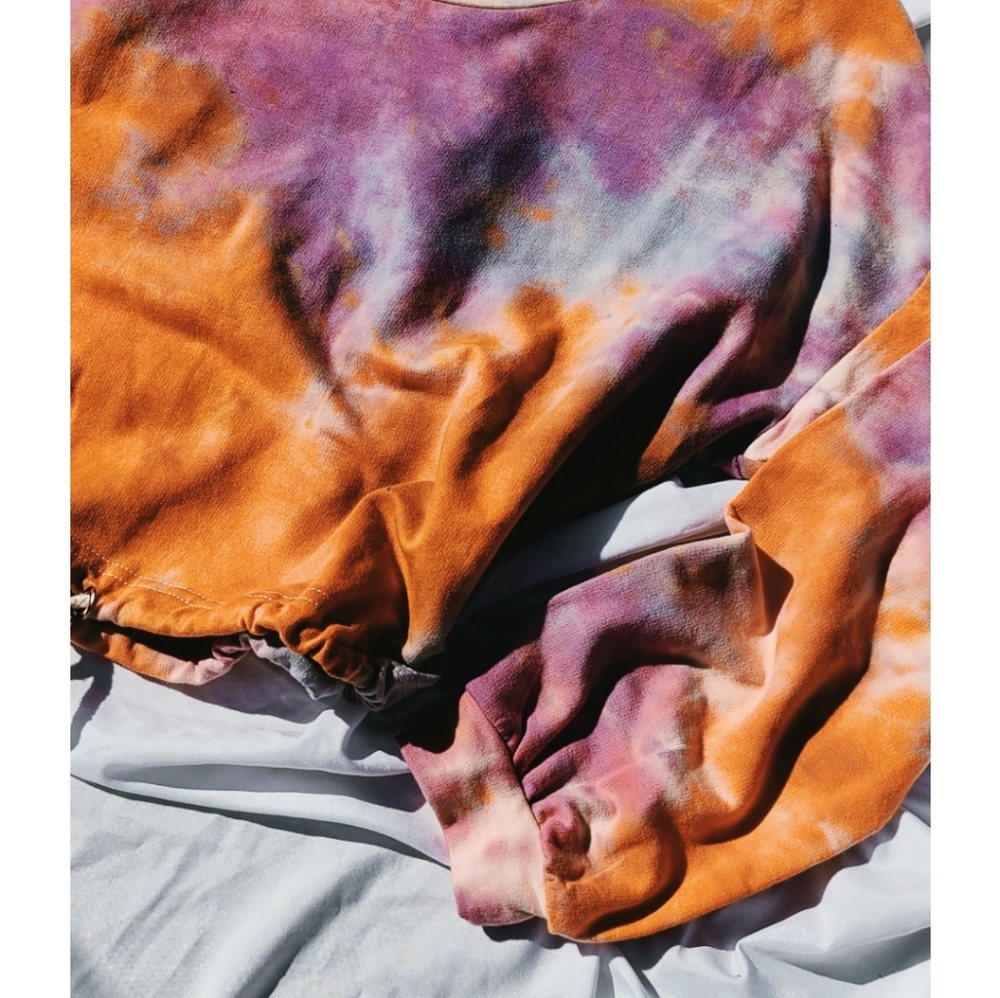 🚨LAST CHANCE// orange tie dye - Picture 2 of 3